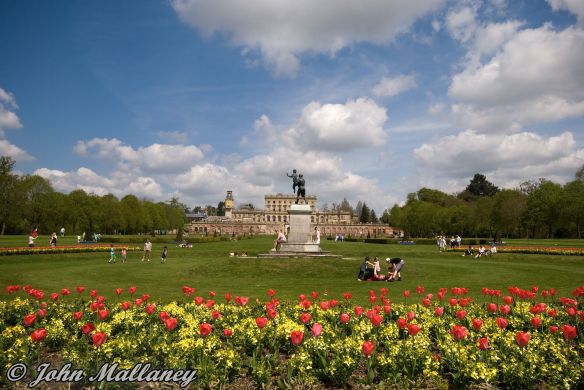 Cliveden House Hotel in background